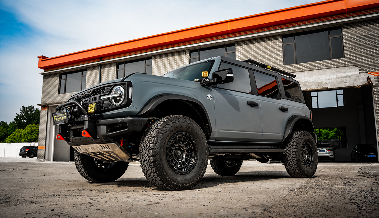 2140 X 烈马Bronco