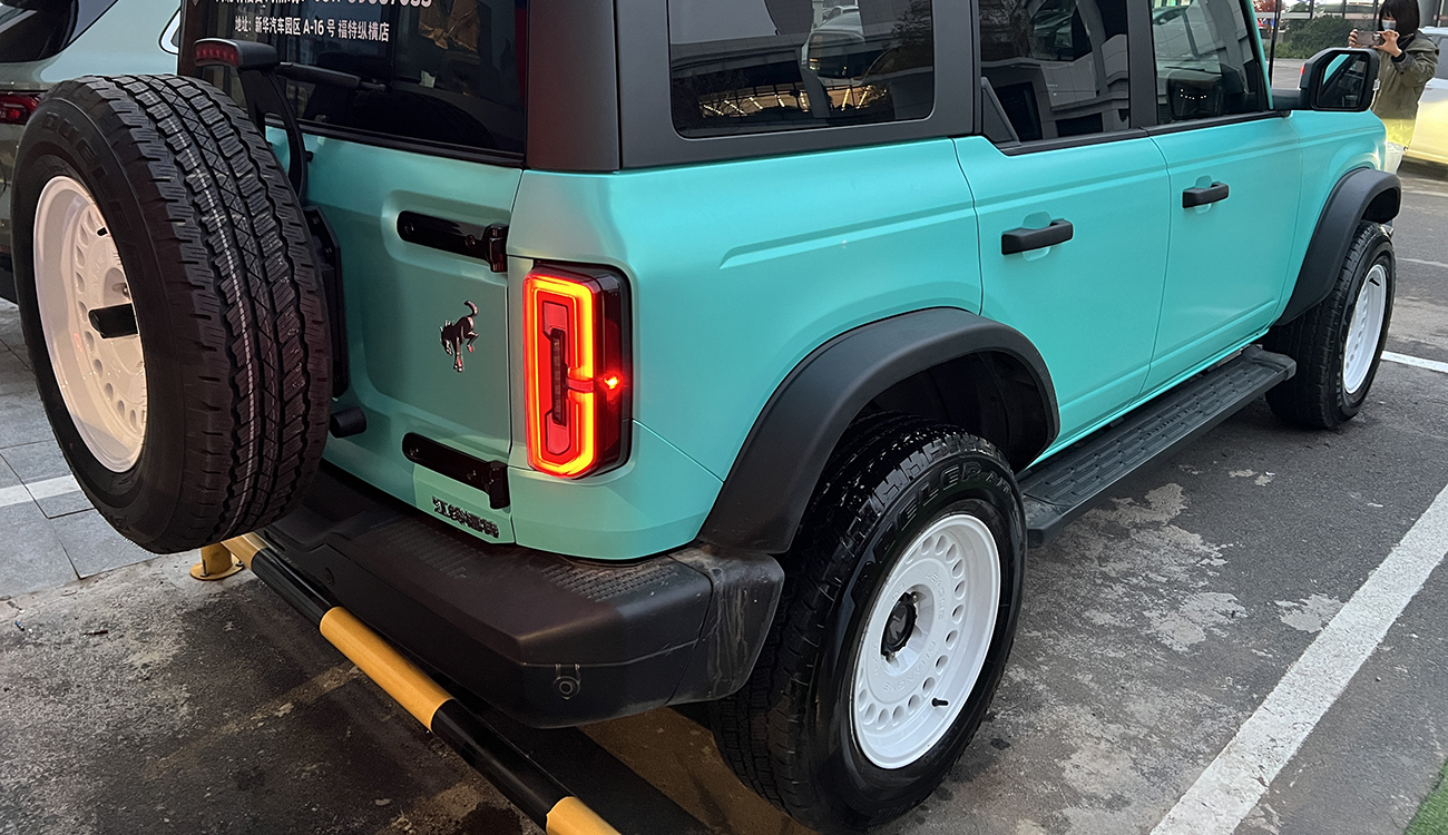 5604 X 烈马Bronco